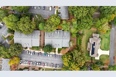 708 Parkaire Crossing, Marietta, GA 30068 - Photo 10