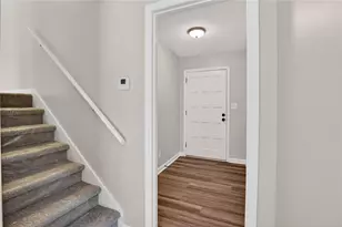 530 Oak Valley Dr, Riverdale, GA 30274 - Photo 14