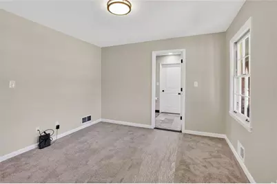 530 Oak Valley Drive, Riverdale, GA 30274 - Photo 8