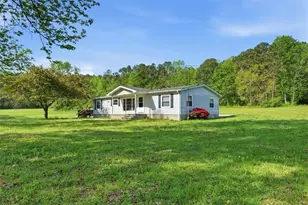 235 Kirk Rd NW, White, GA 30184 - Photo 4