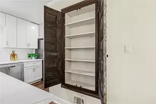 990 Melody Ln, Roswell, GA 30075 - Photo 12