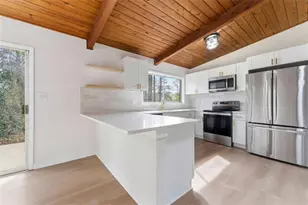 1255 Cedar Park Cir, Stone Mountain, GA 30083 - Photo 10