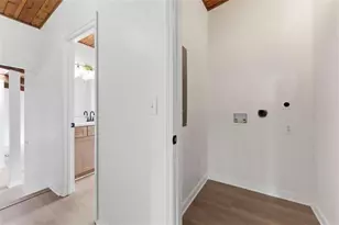 1255 Cedar Park Cir, Stone Mountain, GA 30083 - Photo 22