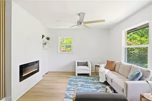 7170 Linda Dr, Lithia Springs, GA 30122 - Photo 10