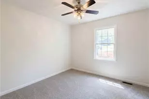 100 Stone Creek Dr, Covington, GA 30016 - Photo 16