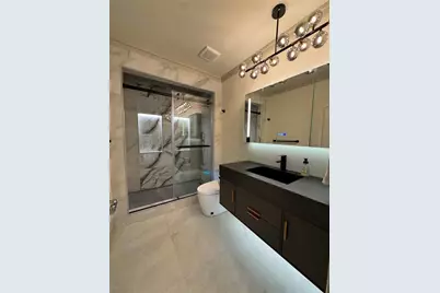 724 Bellemeade Avenue NW, Atlanta, GA 30318 - Photo 8