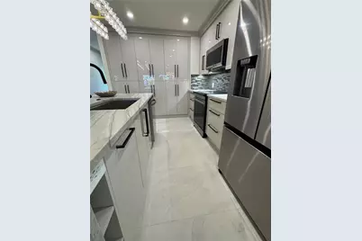 724 Bellemeade Avenue NW, Atlanta, GA 30318 - Photo 4