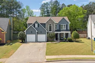 4380 Clairesbrook Ln, Acworth, GA 30101 - Photo 2