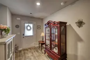 214 Woodlands Dr, Jackson, GA 30233 - Photo 2