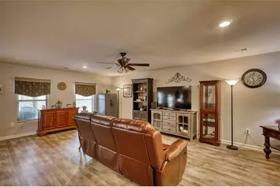 214 Woodlands Drive, Jackson, GA 30233 - Photo 6