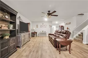 214 Woodlands Dr, Jackson, GA 30233 - Photo 20