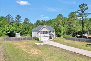 214 Woodlands Dr, Jackson, GA 30233 - Photo 2