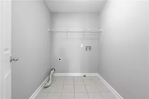 568 Austin Creek Dr, Buford, GA 30518 - Photo 36