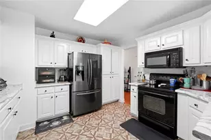 3172 Glenloch Pl, Lawrenceville, GA 30044 - Photo 6