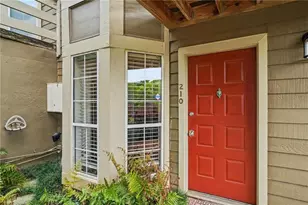 210 Riverview Dr, Marietta, GA 30067 - Photo 2