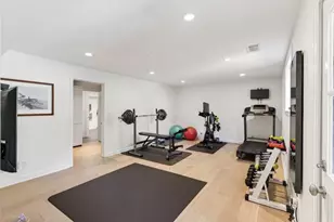 516 Tara Trail, Atlanta, GA 30327 - Photo 36