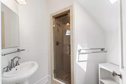 516 Tara Trail, Atlanta, GA 30327 - Photo 32