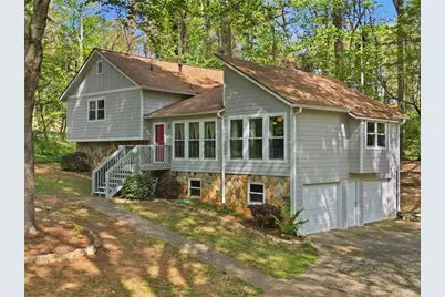 5024 Gunners Run, Roswell, GA 30075 - Photo 2