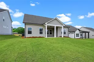 210 Wingate Dr, Winder, GA 30680 - Photo 8