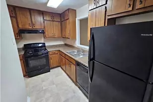 5956 N Castlegate Dr, Atlanta, GA 30349 - Photo 8