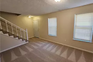 5956 N Castlegate Dr, Atlanta, GA 30349 - Photo 6