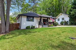 823 Frances Dr, Smyrna, GA 30080 - Photo 2