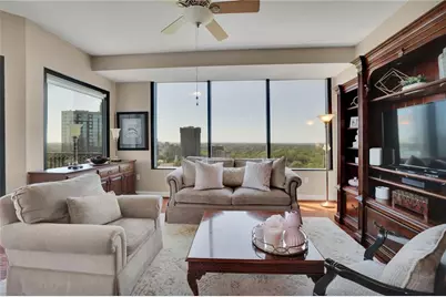 2828 Peachtree Road NW #1901, Atlanta, GA 30305 - Photo 2