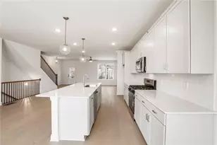 624 Oakleaf Grove Ln, Sugar Hill, GA 30518 - Photo 16