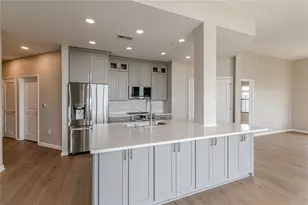 3040 Peachtree Rd NW, Atlanta, GA 30305 - Photo 12