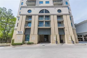 3040 Peachtree Rd NW, Atlanta, GA 30305 - Photo 2