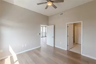3040 Peachtree Rd NW, Atlanta, GA 30305 - Photo 20