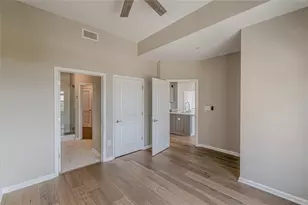 3040 Peachtree Rd NW, Atlanta, GA 30305 - Photo 28