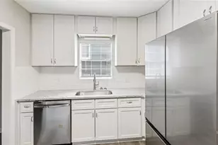 1776 N Olympian Way SW, Atlanta, GA 30310 - Photo 8