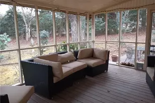 2589 King Cir SE, Conyers, GA 30013 - Photo 20