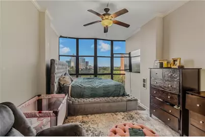 3060 Pharr Court North NW #719, Atlanta, GA 30305 - Photo 8