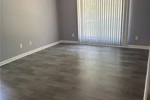 1717 Centra Villa Dr SW, Atlanta, GA 30311 - Photo 6