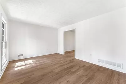 444 Wellington Way, Jonesboro, GA 30238 - Photo 6