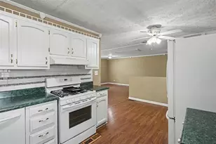 3012 Sasanqua Ln SW, Marietta, GA 30008 - Photo 16