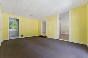 1303 Cottonwood Ct NW, Kennesaw, GA 30152 - Photo 4