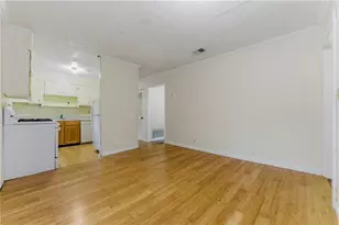 1303 Cottonwood Ct NW, Kennesaw, GA 30152 - Photo 12