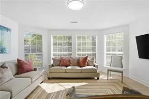 904 Wentworth Ct, Alpharetta, GA 30022 - Photo 4