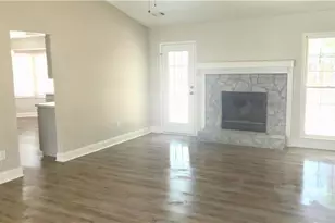 11013 Clearwater Dr, Hampton, GA 30228 - Photo 6