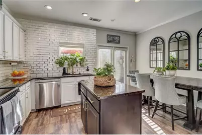 1753 Liberty Parkway NW, Atlanta, GA 30318 - Photo 14