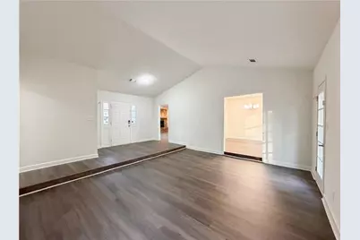 1430 Stoneleigh Hill Road, Lithonia, GA 30058 - Photo 12