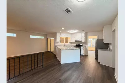 1430 Stoneleigh Hill Road, Lithonia, GA 30058 - Photo 8