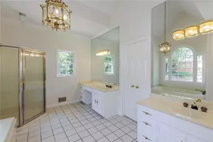 2184 Brooke Farm Ct, Dunwoody, GA 30338 - Photo 18