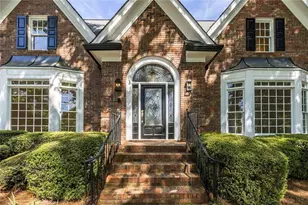 2184 Brooke Farm Ct, Dunwoody, GA 30338 - Photo 2