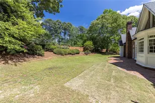 2184 Brooke Farm Ct, Dunwoody, GA 30338 - Photo 38