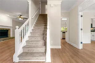 1722 Indian Ridge Dr, Woodstock, GA 30189 - Photo 2