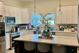 768 Honey Bee Ln, Lawrenceville, GA 30046 - Photo 2